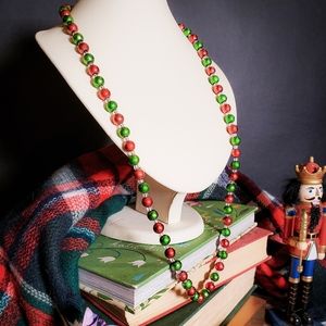 Christmas Holiday Beaded Necklace
